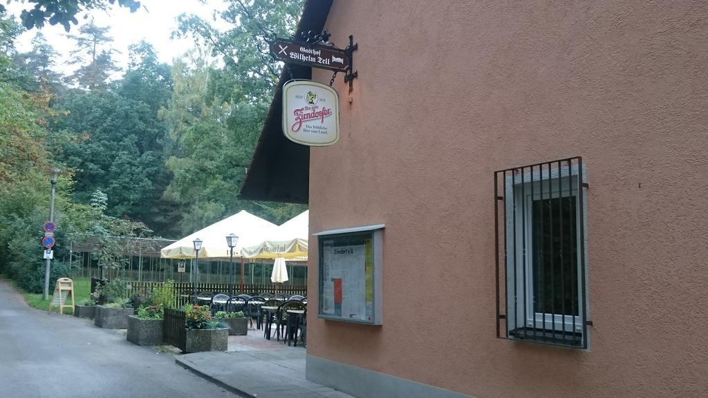 Gasthof Wilhelm Tell Fremdenzimmer Zirndorf Exterior photo